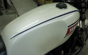 YAMAHA RZ 250 2025 4L3