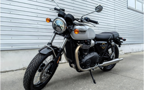 TRIUMPH BONNEVILLE T100 2026 DB0G23