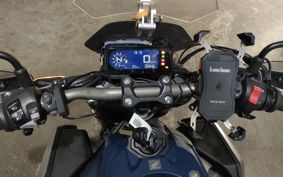 HONDA CB650R 2022 RH03