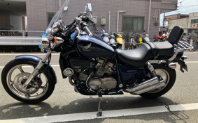 HONDA V45 MAGNA 1987 RC28