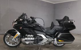 HONDA GL1800 TOUR DCT SC79