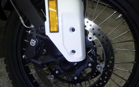 HUSQVARNA NORDEN901 2022