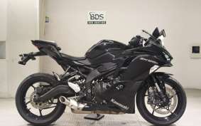 KAWASAKI ZX-25R 2015 ZX250E