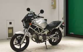HONDA VTR 250 2008 MC33