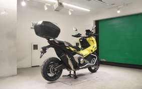 HONDA X-ADV 750 2025 RH21