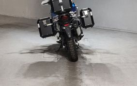 HONDA CRF1000L AFRICA TWIN ADVENTURE SPORT DCT 2018 SD04