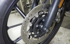 TRIUMPH STREET TWIN 2020