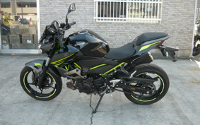 KAWASAKI Z400 2023 EX400L
