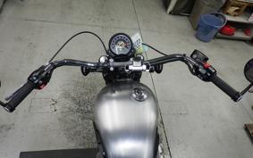 TRIUMPH BONNEVILLE BOBBER 2018