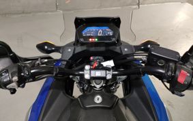 HONDA NC750X LD RC90