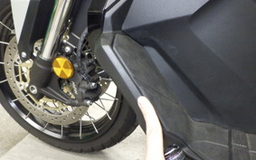 HONDA X-ADV 750 2024 RH10