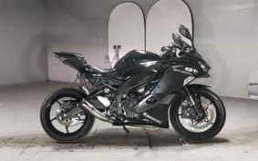 KAWASAKI NINJA ZX-25R ZX250E