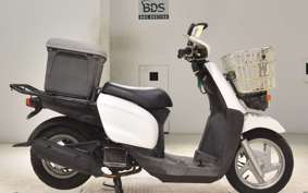 YAMAHA GEAR Gen.2 2011 UA08J