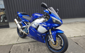 YAMAHA YZF-R1 2001 RN04