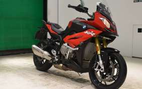 BMW S1000XR 2020