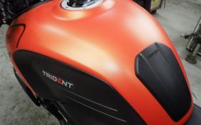TRIUMPH TRIDENT 660 2023