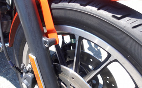 HARLEY XL883R 2008 CS2