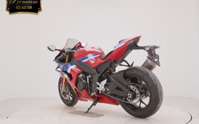 HONDA CBR1000RR RSP 2025 SC82
