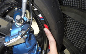 BMW M1000R 2023