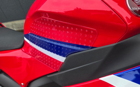 HONDA CBR600RR ABS 2025 PC40