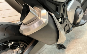 HONDA X-ADV 750 2023 RH10