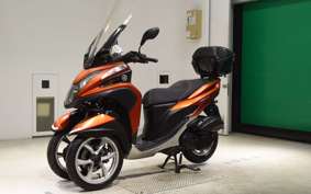 YAMAHA TRICITY 125 SE82J