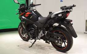 SUZUKI Vｽﾄﾛｰﾑ250A