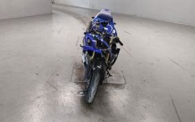 SUZUKI GSX-R750 B3111