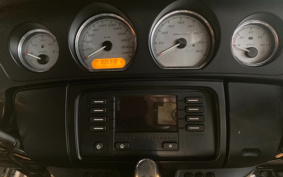 HARLEY  HARLEY FLHX103 2013 KBM