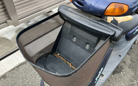 YAMAHA JOG POCHE SA08J