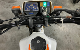 YAMAHA SEROW 225 KICK 1KH