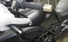DUCATI DIAVEL Stripe 2014