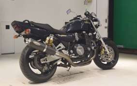 YAMAHA XJR1200 2002 4KG