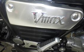 YAMAHA VMAX 2000
