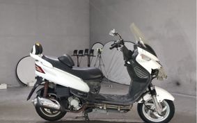 SYM RV125EFi LA12W