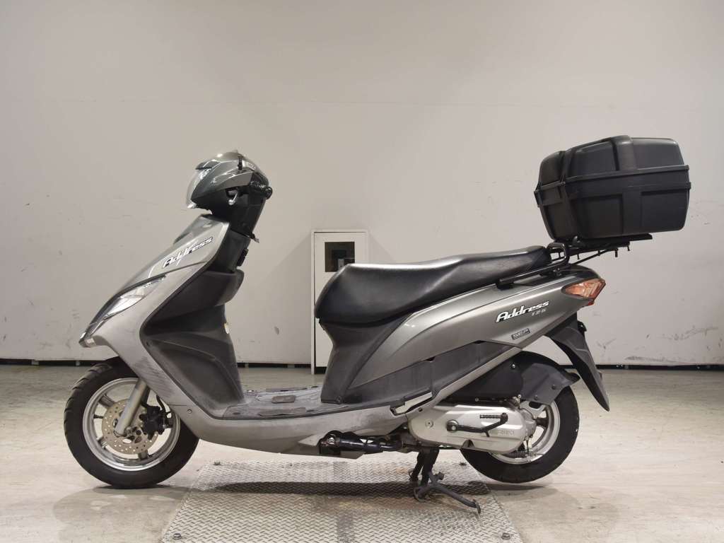 Фото Suzuki ADDRESS V125 2024 с японского аукциона
