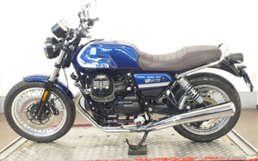 MOTO GUZZI V7 SPECIAL 2022