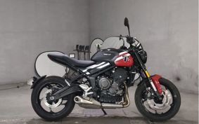 TRIUMPH TRIDENT 660 L21U41