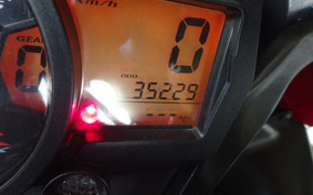 SUZUKI GSX-R1000 2006 B6121