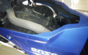 SUZUKI GIXXER 250 SF 2001