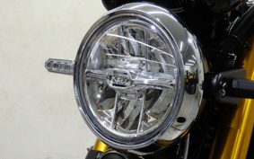 KAWASAKI Z900RS SE 2025 ZR900K