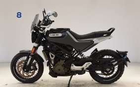 HUSQVARNA SVARTPILEN 401 2021
