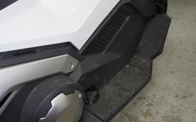 HONDA X-ADV 750 2025 RH21