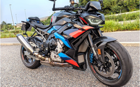 BMW M1000R 2025 0P51
