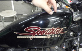 HARLEY XLH883 2000