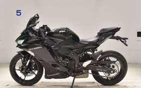 KAWASAKI ZX-25R 2023 ZX250E