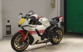 YAMAHA YZF-R1 2022 RN65J