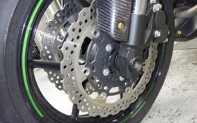KAWASAKI Z800 2014