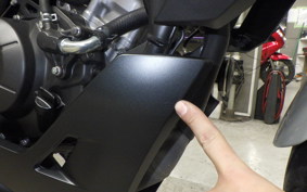 HONDA CB125 R