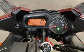 YAMAHA FZ-1 FEATHER RN17